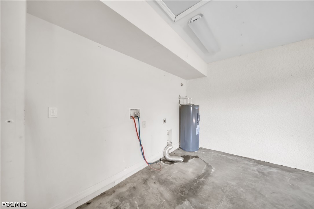 6 Bed Duplex for Sale in Lehigh Acres, photo 19