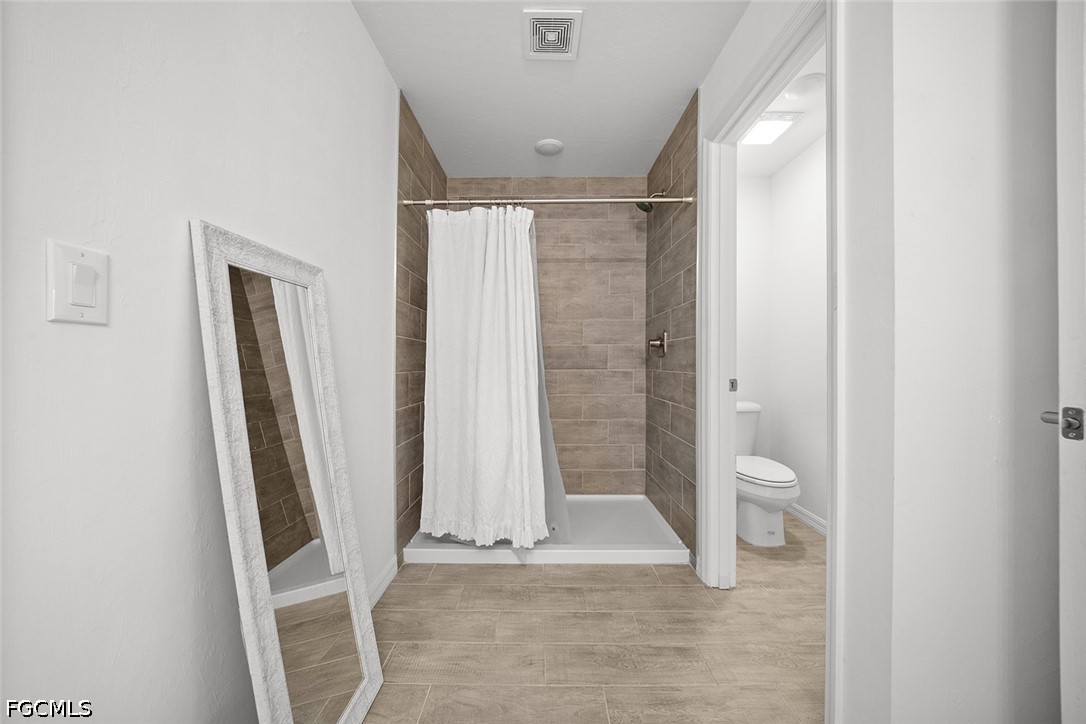 3 Bed SingleFamilyResidence for Sale in Cape Coral, photo 19