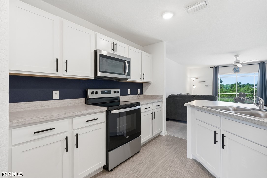 3 Bed SingleFamilyResidence for Sale in Lehigh Acres, FL — photo 19