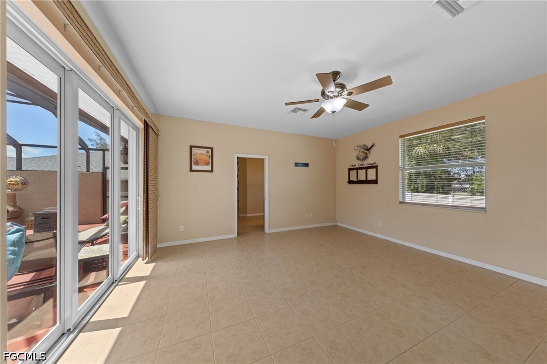 3 Bed Pool Home for Sale in Cape Coral, photo 19