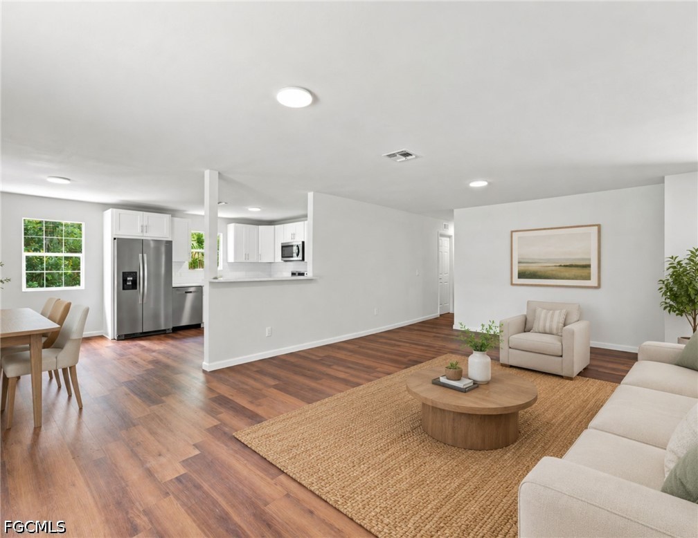 5 Bed SingleFamilyResidence for Sale in Lehigh Acres, photo 19