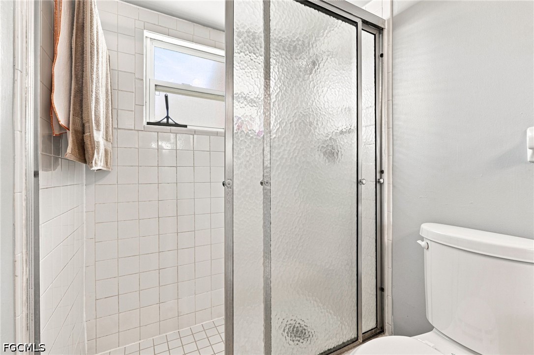 3 Bed SingleFamilyResidence for Sale in San Carlos Park, FL — photo 19