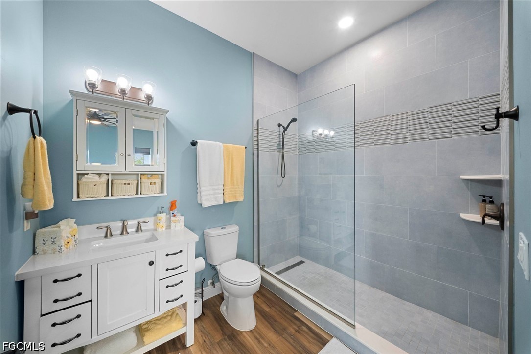 3 Bed SingleFamilyResidence for Sale in Alva, FL, $1,059,000 — photo 19
