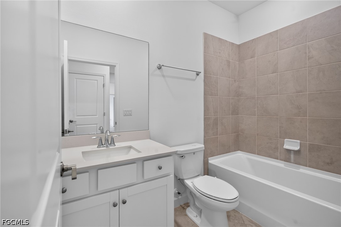 3 Bed SingleFamilyResidence for Sale in Ibis Landing, FL — photo 19
