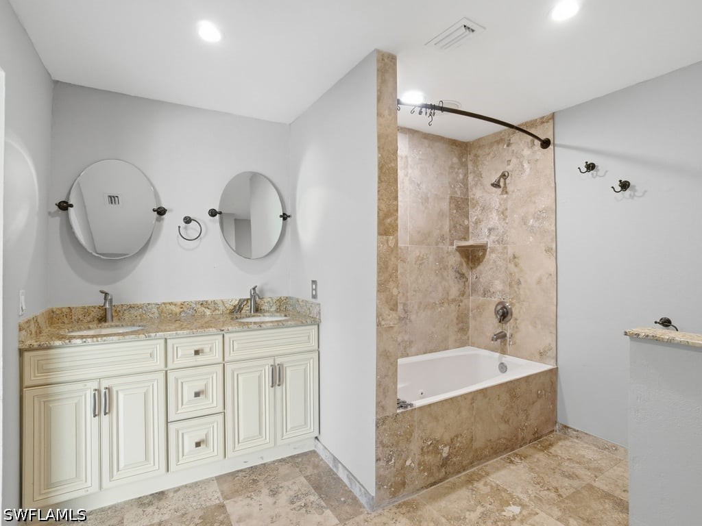 3 Bed Pool Home for Sale in Fort Myers, FL, $3,950 — photo 19