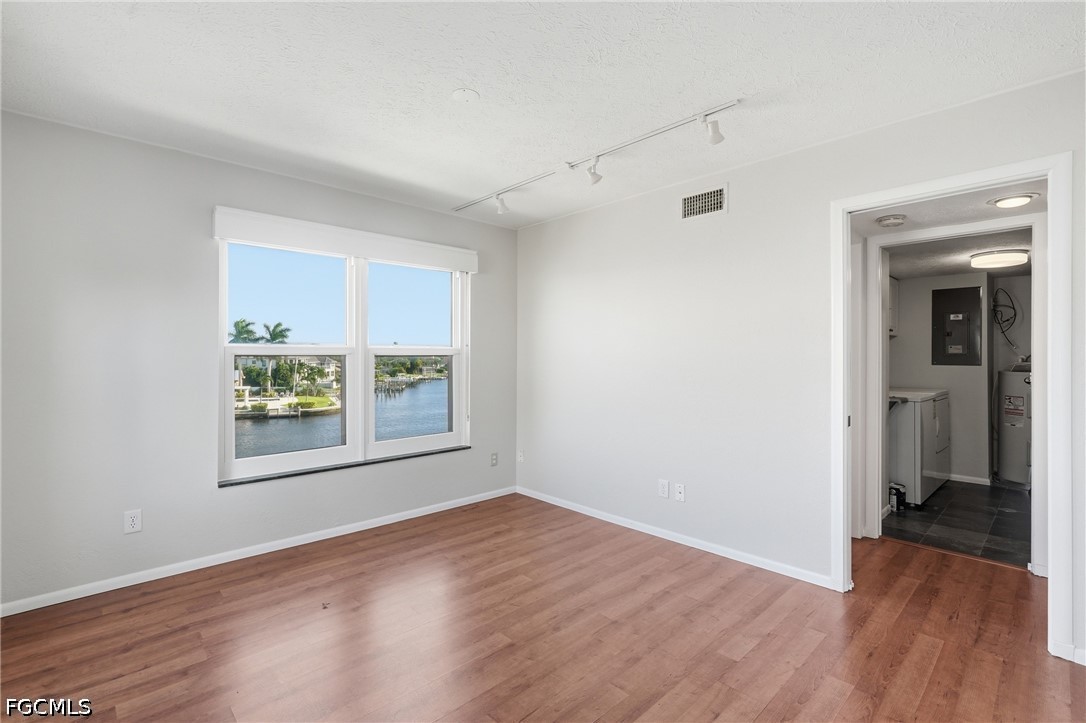 2 Bed Waterfront Home for Sale in Rivers Condo, FL, $320,000 — photo 19