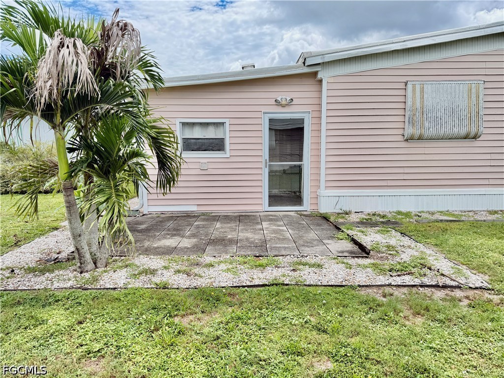 2 Bed ManufacturedHome for Sale in Carriage Village, FL — photo 19