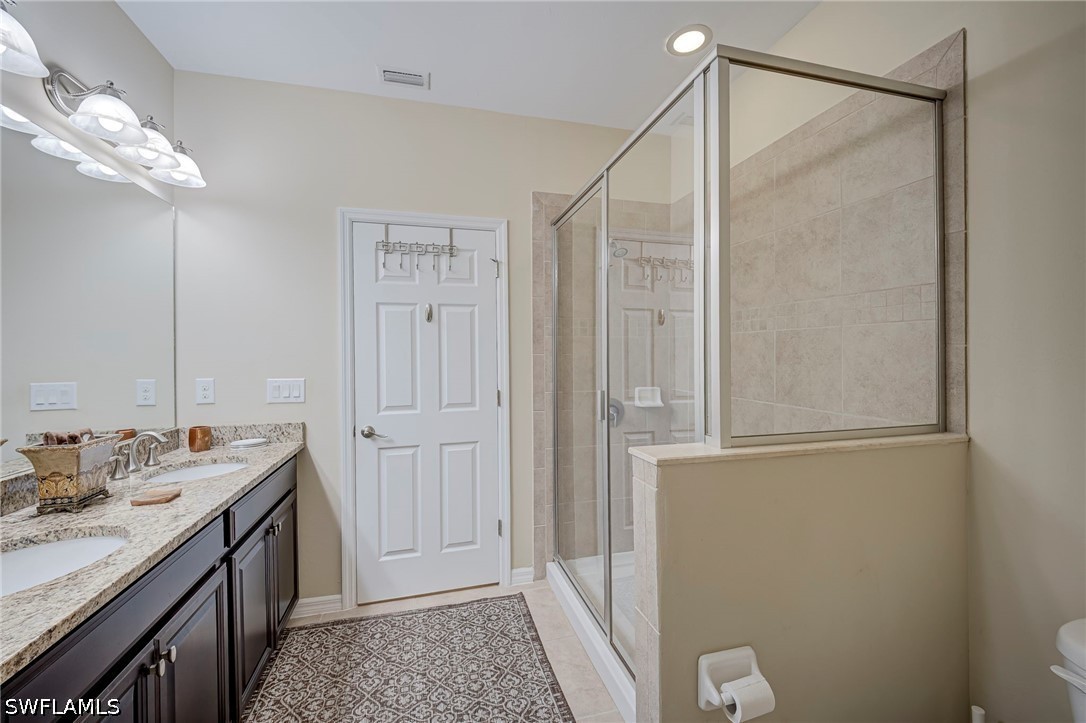 3 Bed Condominium for Sale in Estero, FL, $2,450 — photo 19