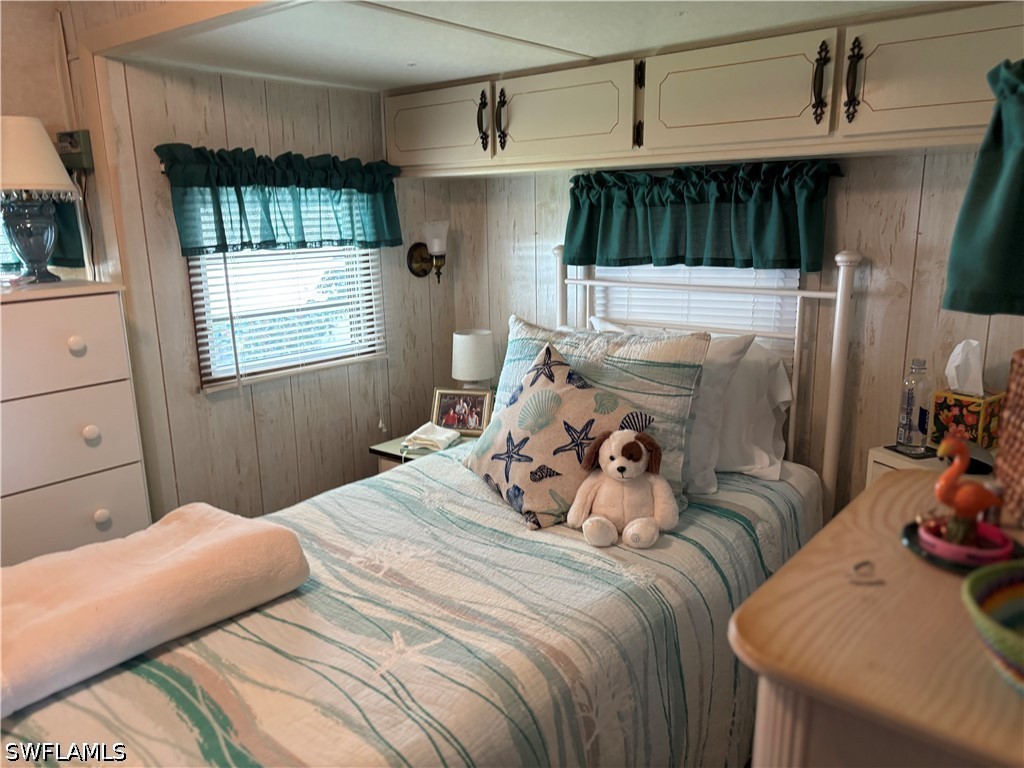 1 Bed ManufacturedHome for Sale in Naples, FL, $72,000 — photo 19