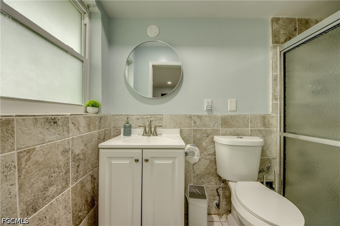 3 Bed Pool Home for Sale in Cape Coral, photo 19
