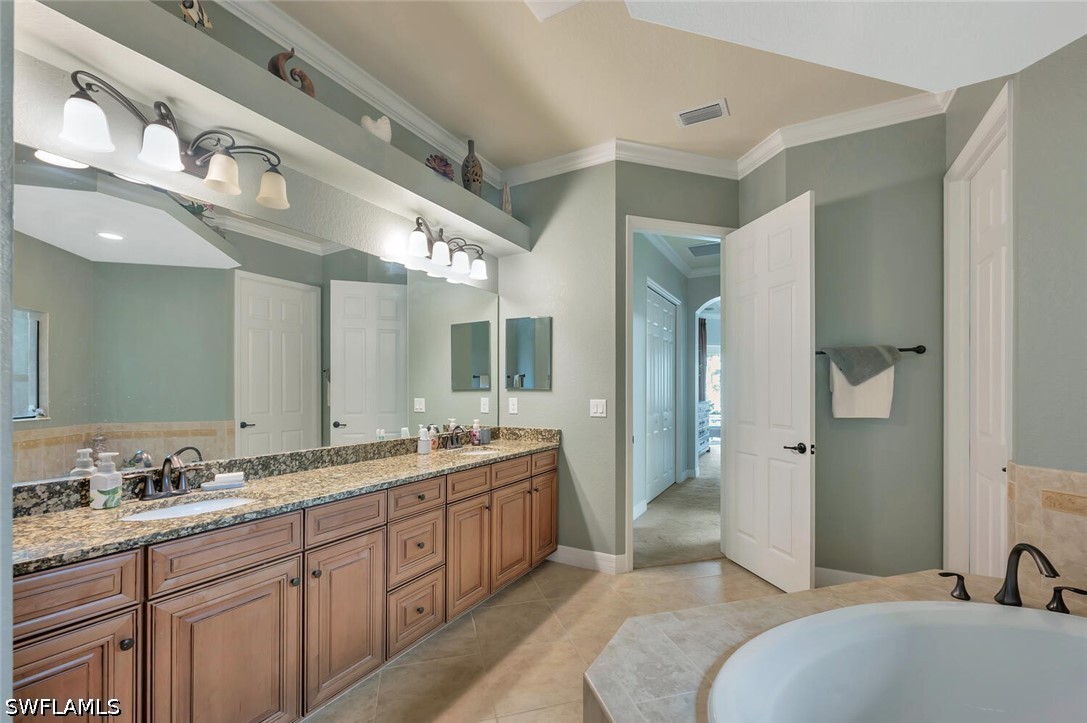 5 Bed Pool Home for Sale in Bella Terra, FL, $4,750 — photo 19