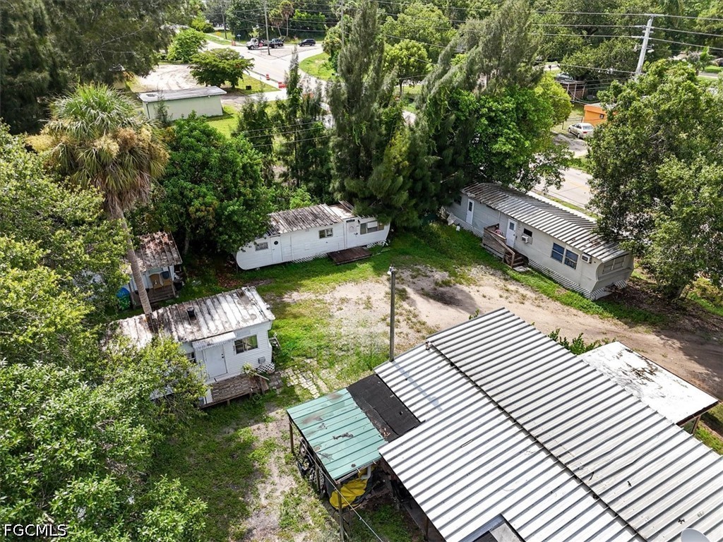 6 Bed SingleFamilyResidence for Sale in Fort Myers, FL — photo 19