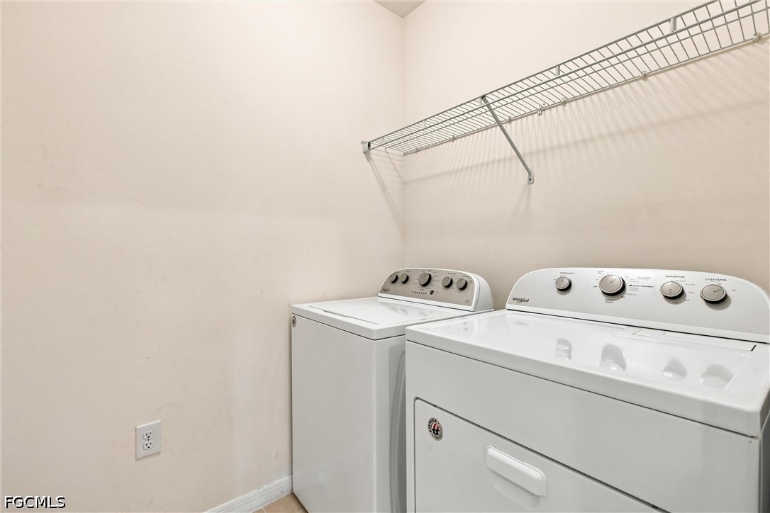 4 Bed SingleFamilyResidence for Sale in Entrada, FL — photo 19