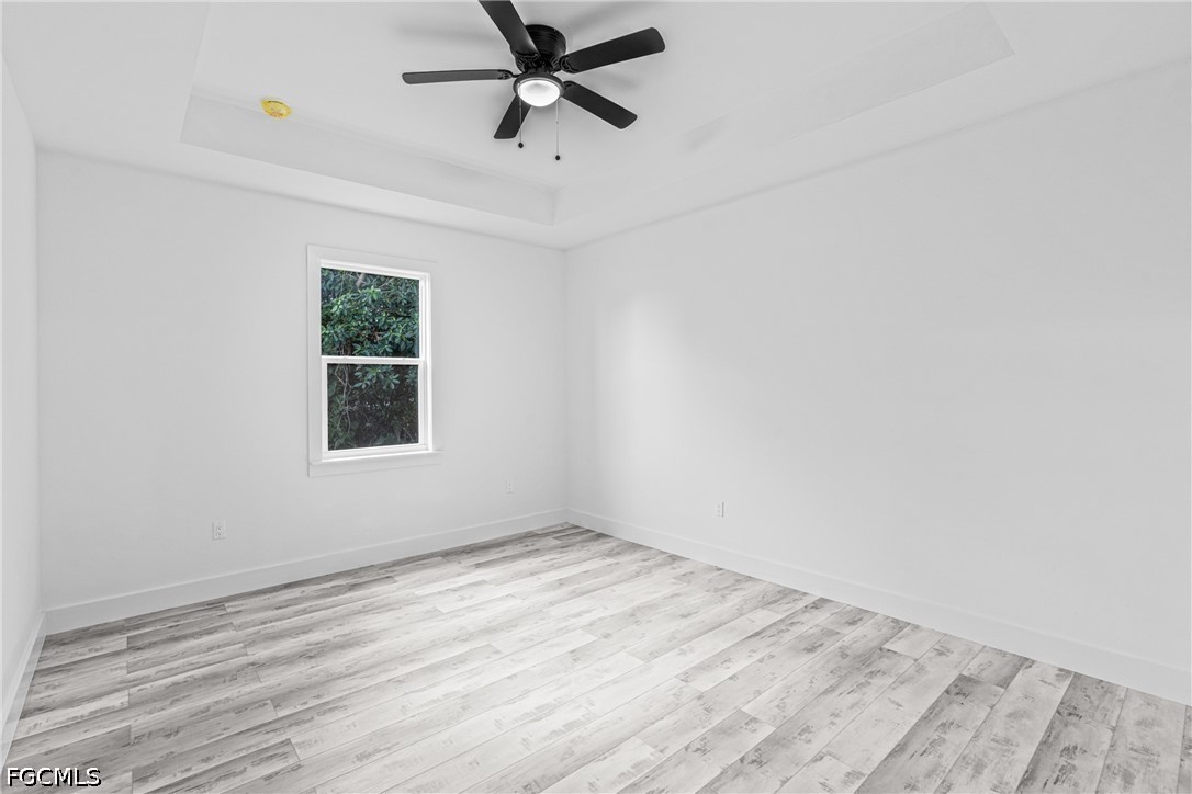 3 Bed SingleFamilyResidence for Sale in Fort Myers, FL — photo 19