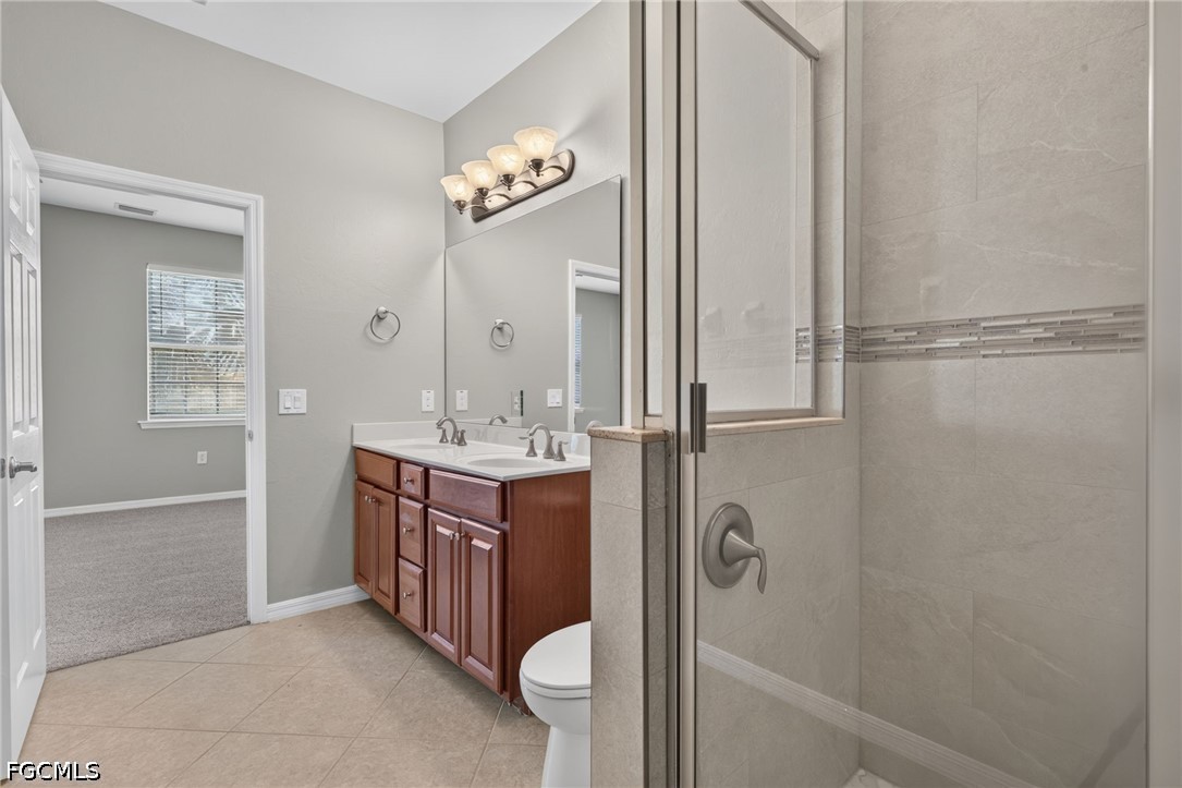 3 Bed Waterfront Home for Sale in Fort Myers, photo 19