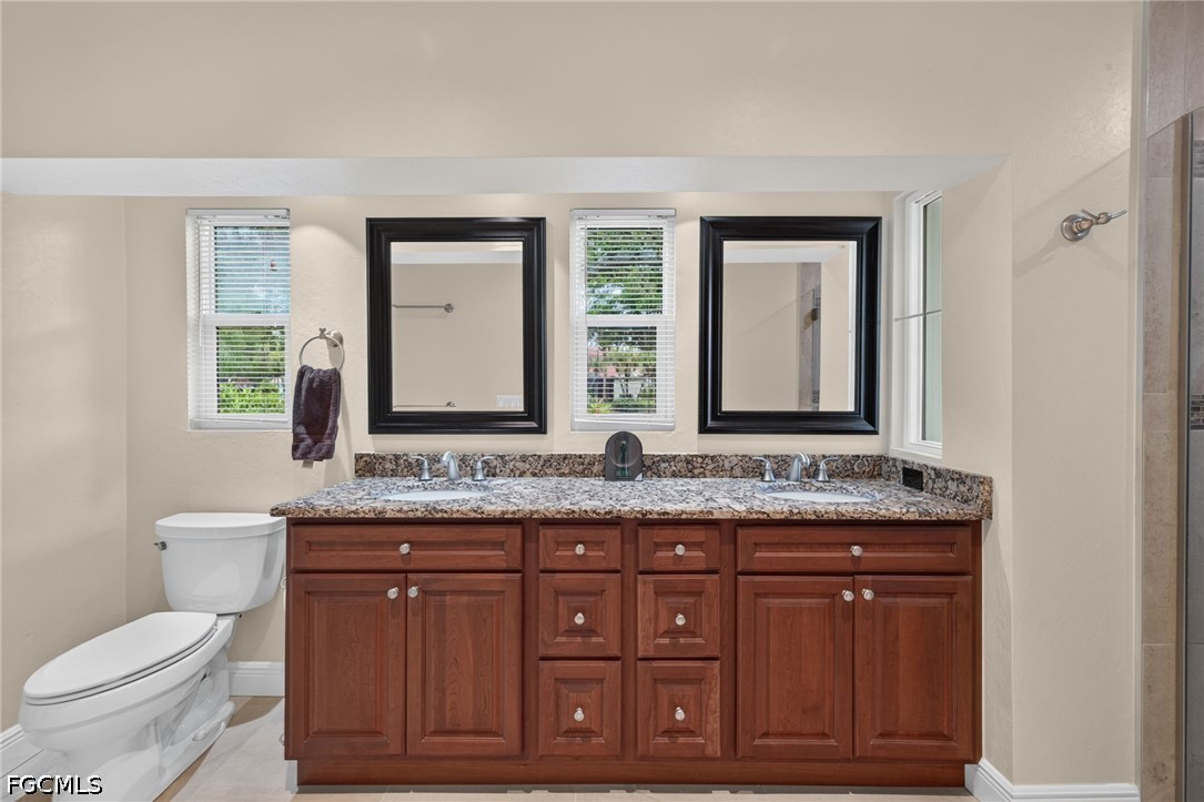 4 Bed SingleFamilyResidence for Sale in Fort Myers, photo 19