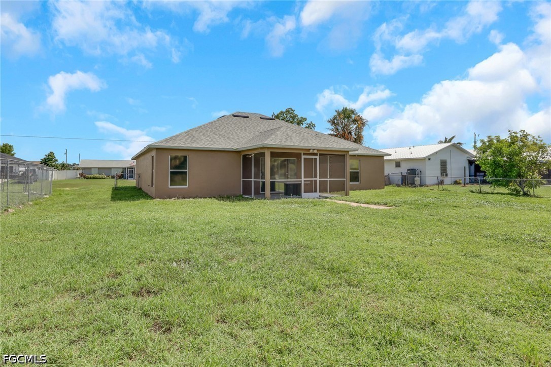3 Bed SingleFamilyResidence for Sale in Cape Coral, FL — photo 19