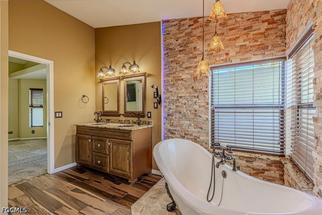 3 Bed Pool Home for Sale in Cape Coral, photo 19