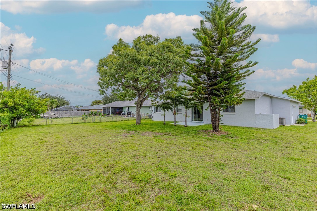 3 Bed SingleFamilyResidence for Sale in Cape Coral, FL — photo 19