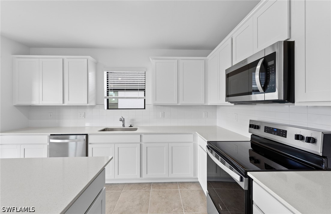 4 Bed SingleFamilyResidence for Sale in Caloosa Cove, FL — photo 19