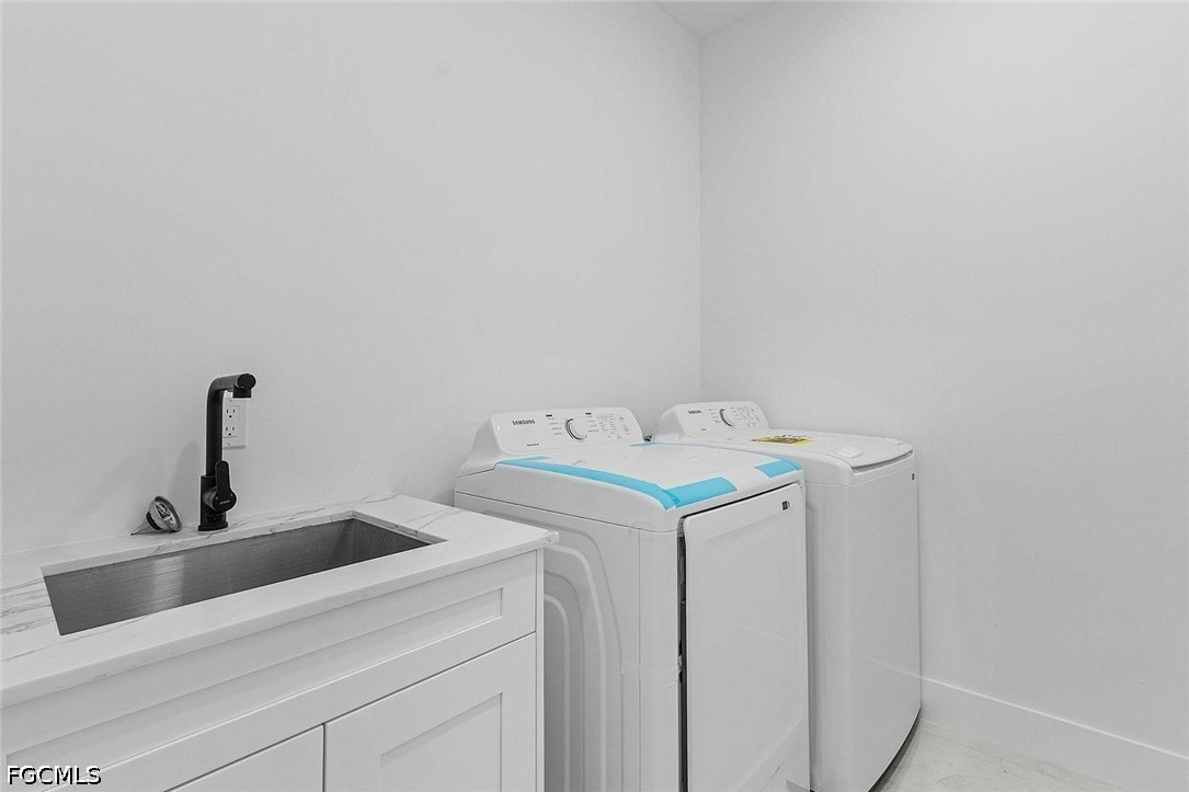 4 Bed Pool Home for Sale in Pelican Bay Woods, photo 19