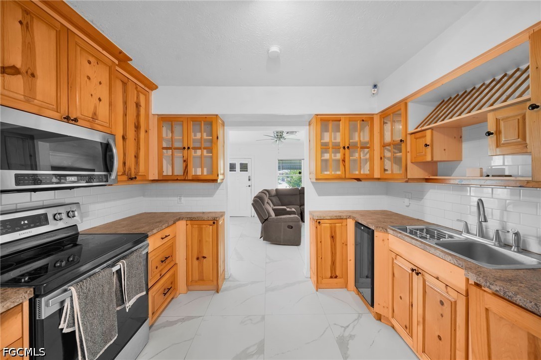 2 Bed Pool Home for Sale in Willow Brook Farms, photo 19
