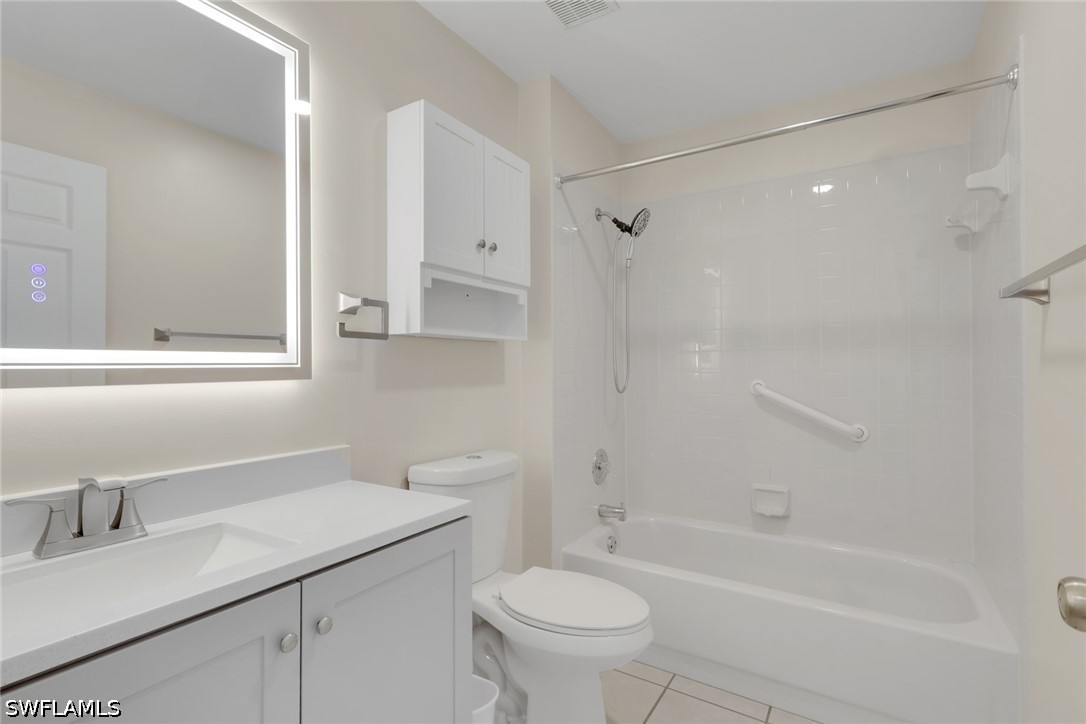 3 Bed Waterfront Home for Sale in St Regis Club, photo 19