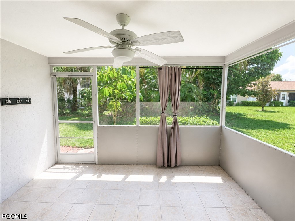 2 Bed Condominium for Sale in Cape Coral, photo 19