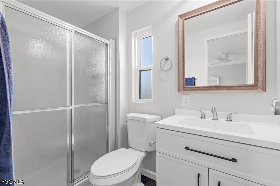 2 Bed ManufacturedHome for Sale in Tamiami Village, photo 19