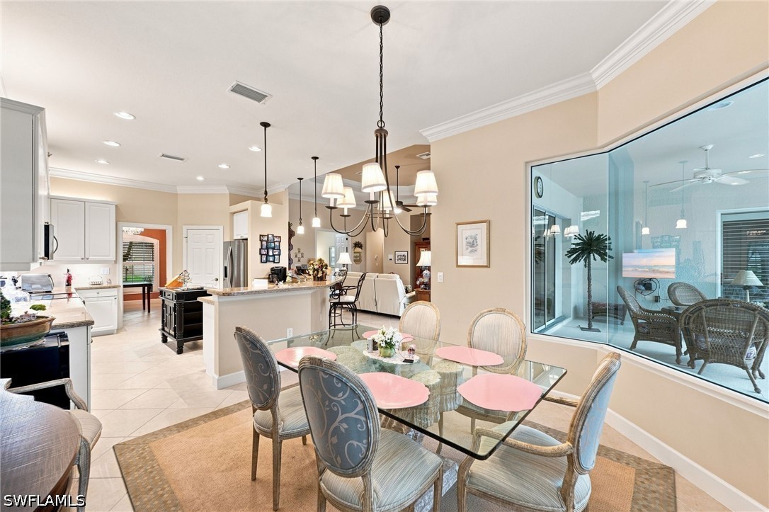 2 Bed Pool Home for Sale in Hawthorne, photo 19