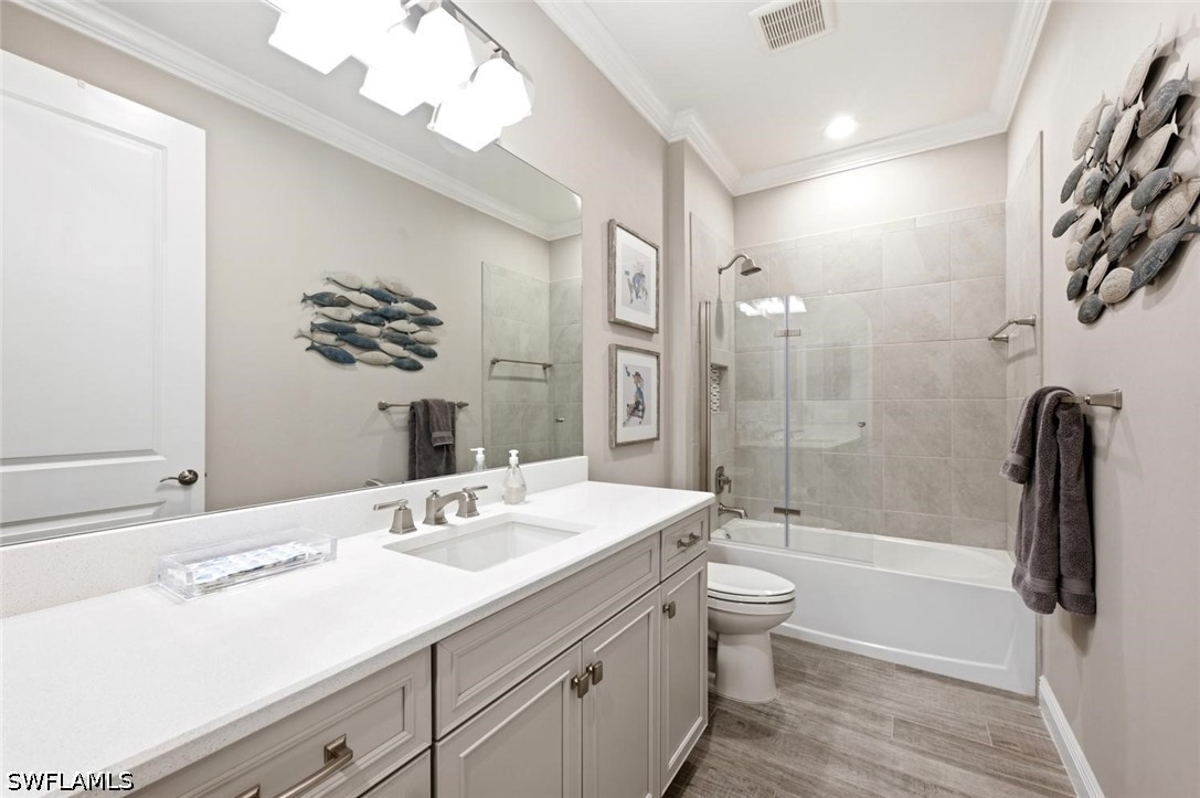 3 Bed Waterfront Home for Sale in Naples, photo 19