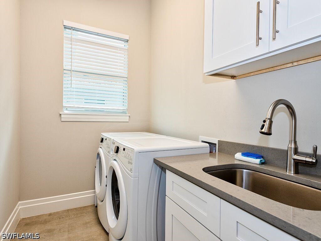 3 Bed Pool Home for Sale in Naples Park, photo 19