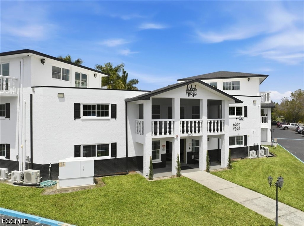 2 Bed Condominium for Sale in Windsor West, photo 19