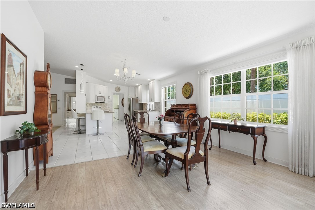 2 Bed Attached for Sale in Village Walk, photo 19