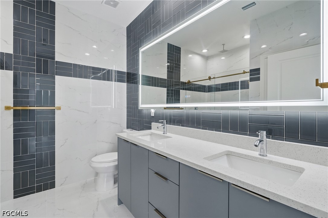 4 Bed SingleFamilyResidence for Sale in Port Labelle, photo 19