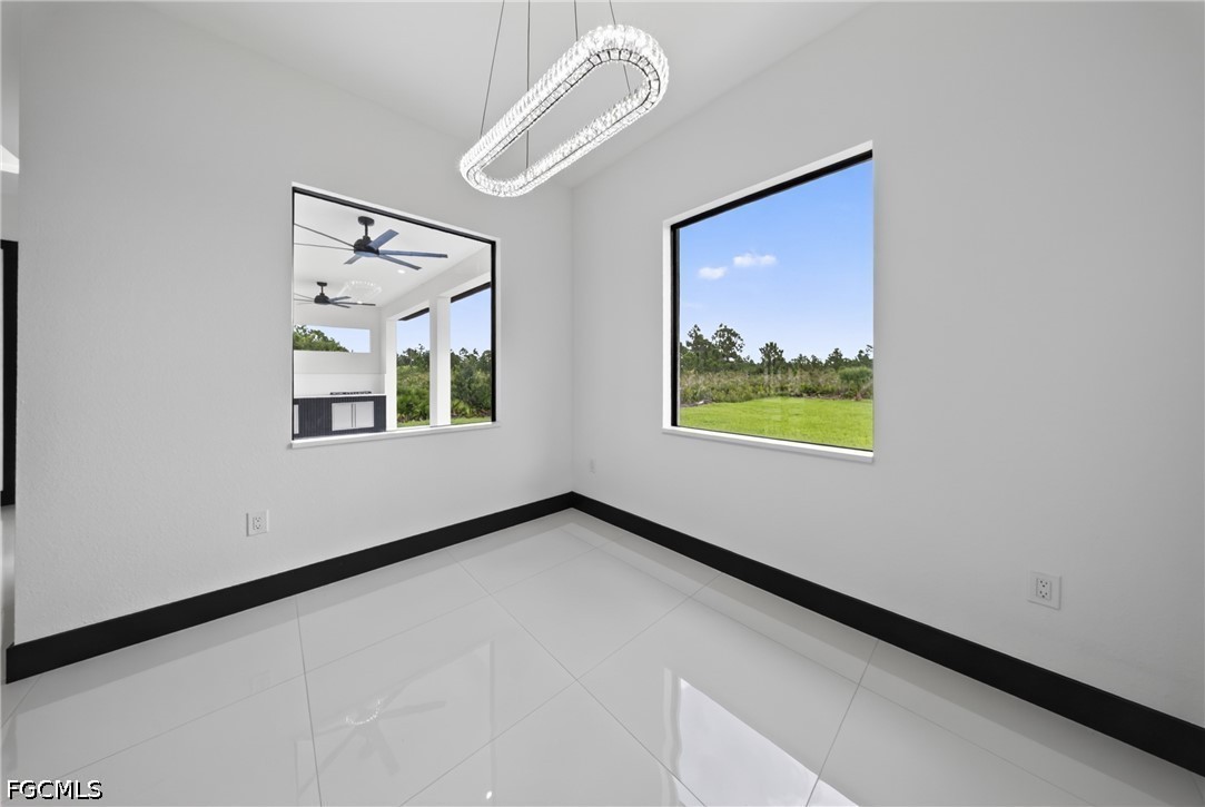 4 Bed SingleFamilyResidence for Sale in Lehigh Acres, photo 19