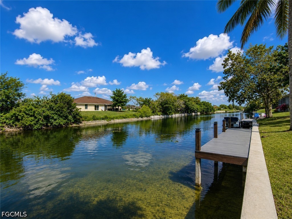 3 Bed Waterfront Home for Sale in Cape Coral, photo 19