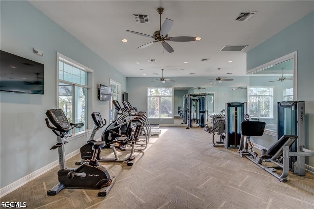 4 Bed Waterfront Home for Sale in Entrada, photo 19