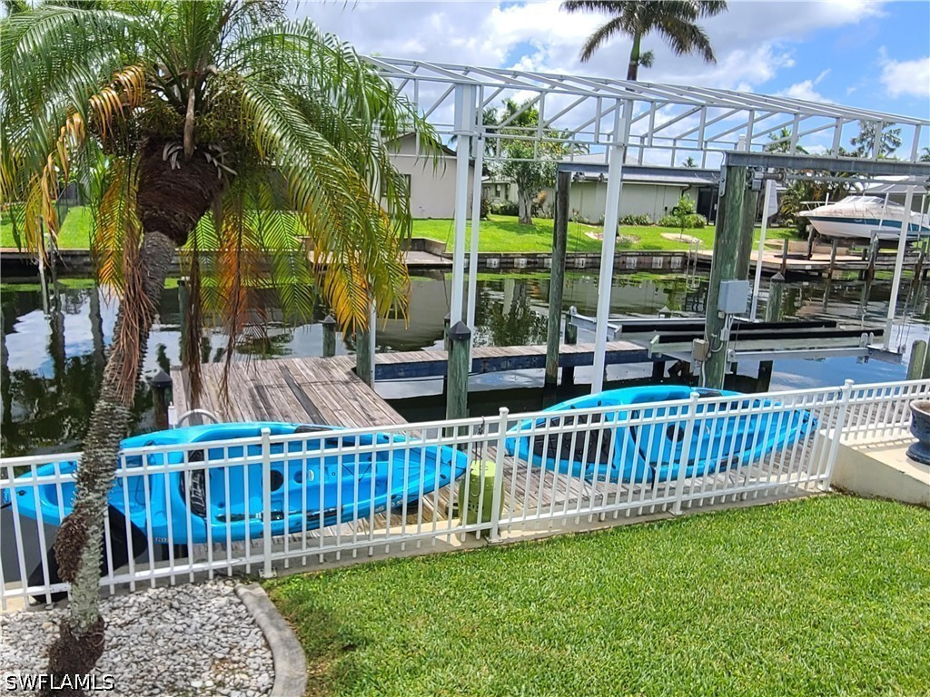3 Bed Pool Home for Sale in Cape Coral, photo 19
