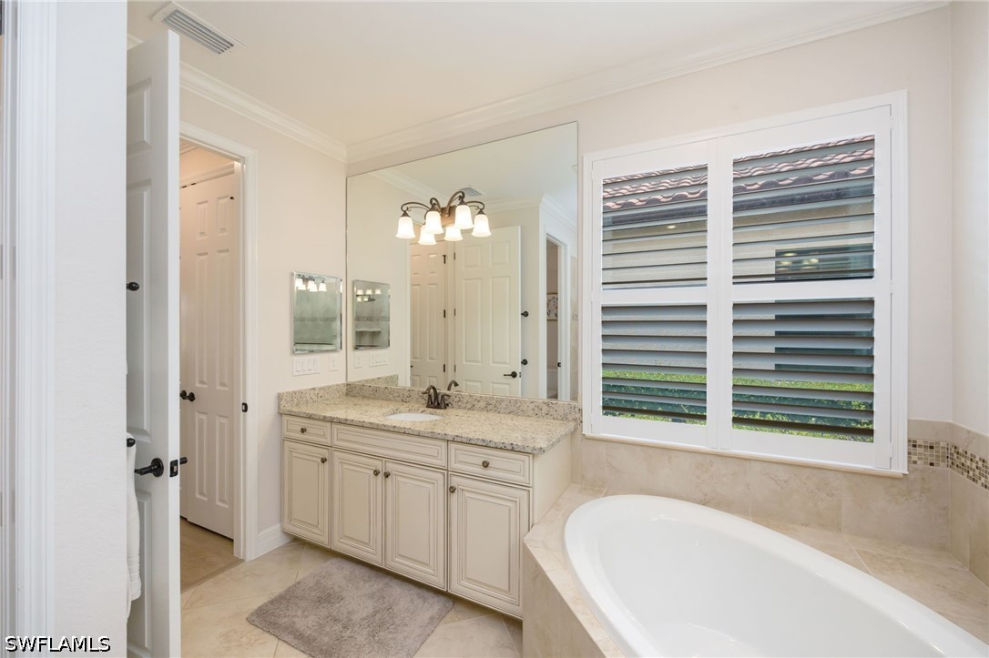 2 Bed Pool Home for Sale in Bonita Springs, photo 19