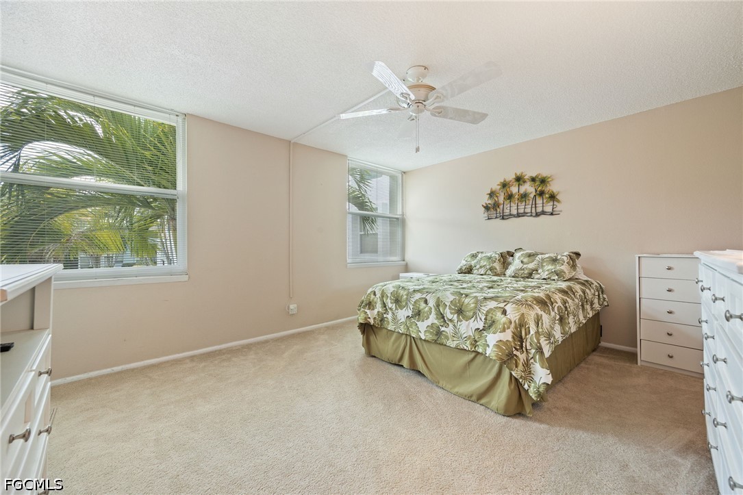 2 Bed Condominium for Sale in Fort Myers, photo 19