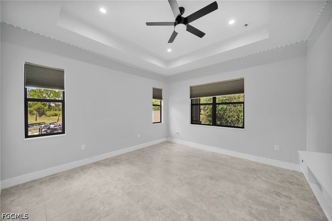 3 Bed SingleFamilyResidence for Sale in Lehigh Acres, photo 19