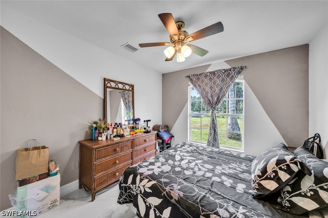 4 Bed SingleFamilyResidence for Sale in Naples, photo 19