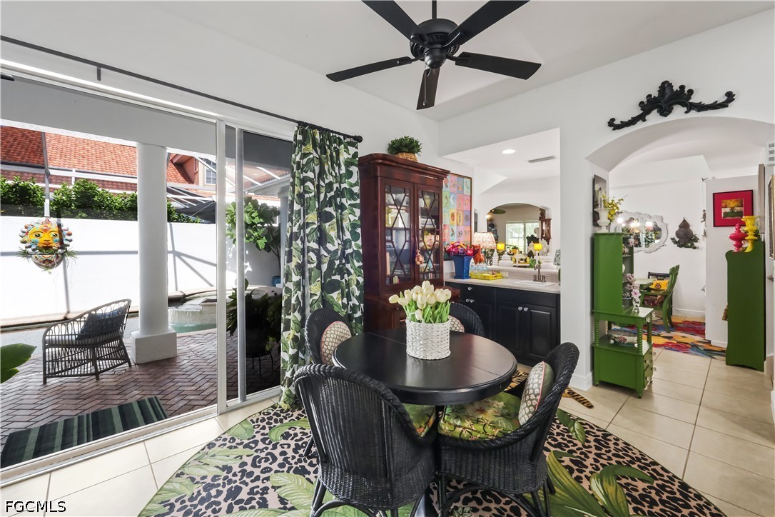 3 Bed Pool Home for Sale in Bell Tower Park, photo 19