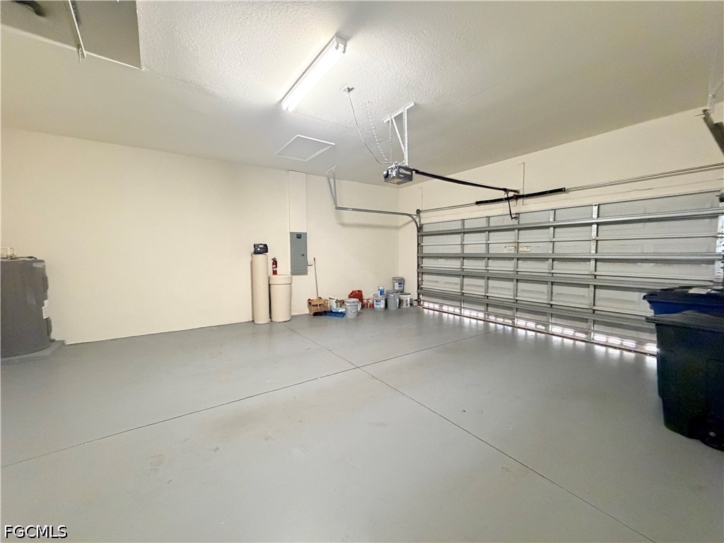 3 Bed SingleFamilyResidence for Sale in Coco Bay, photo 19