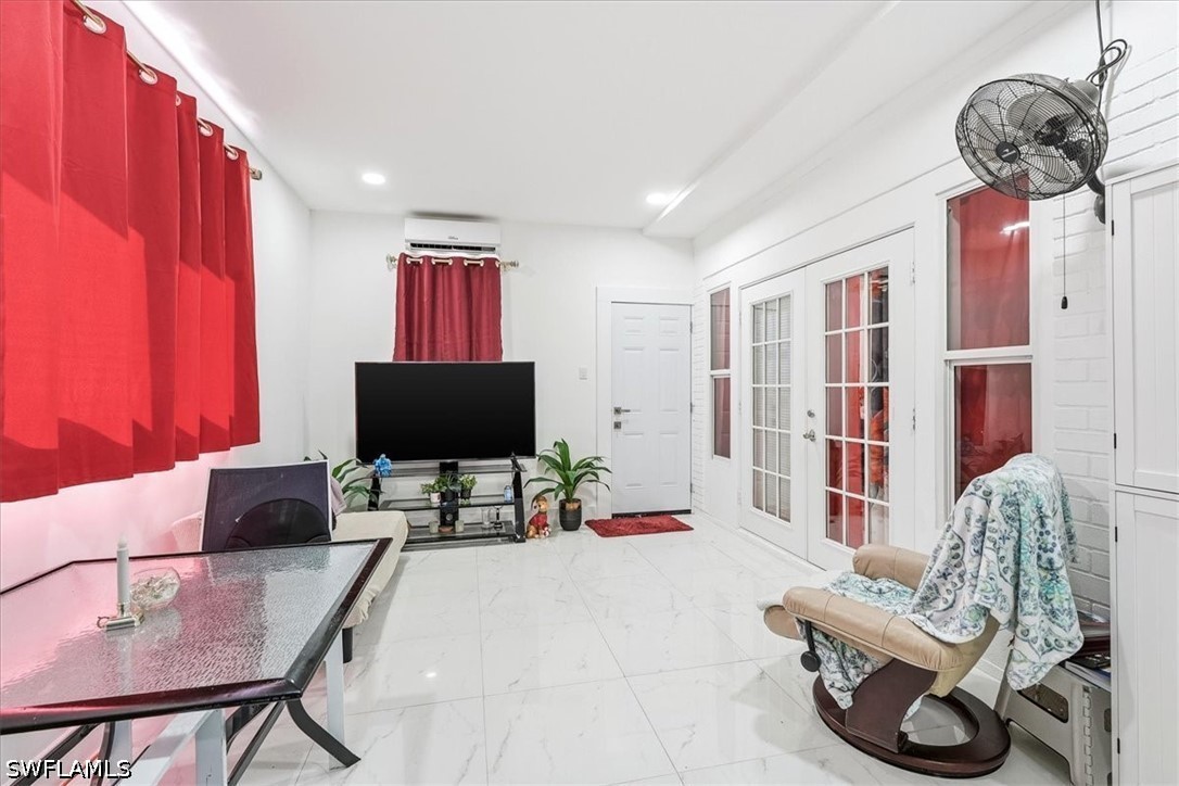 3 Bed SingleFamilyResidence for Sale in Naples, photo 19
