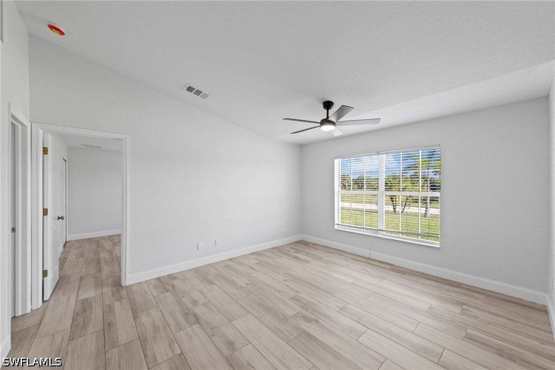 3 Bed SingleFamilyResidence for Sale in Cape Coral, photo 19
