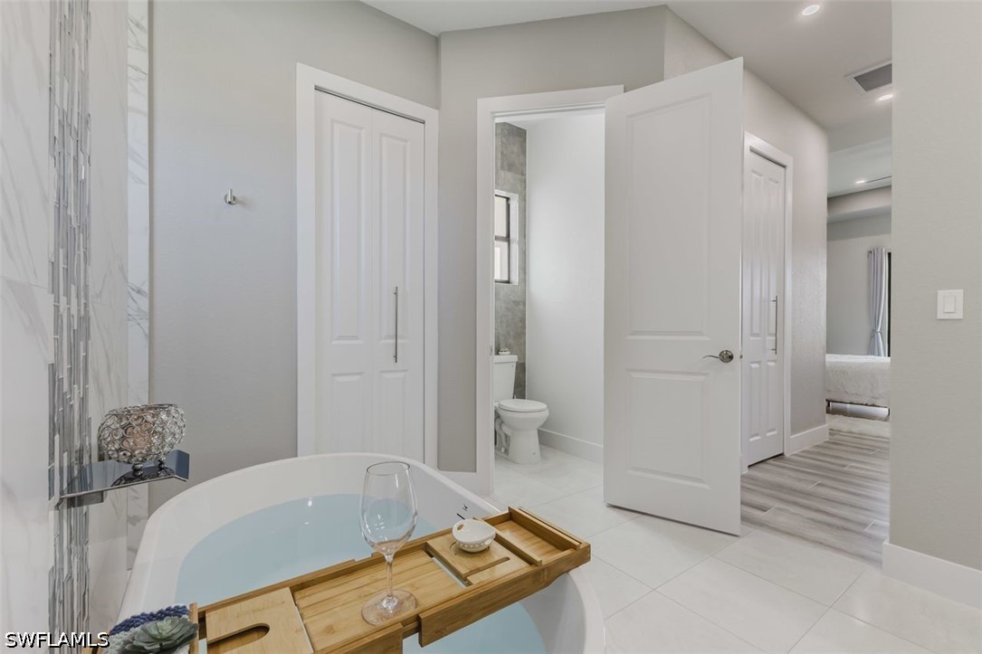 3 Bed SingleFamilyResidence for Sale in Cape Coral, photo 19