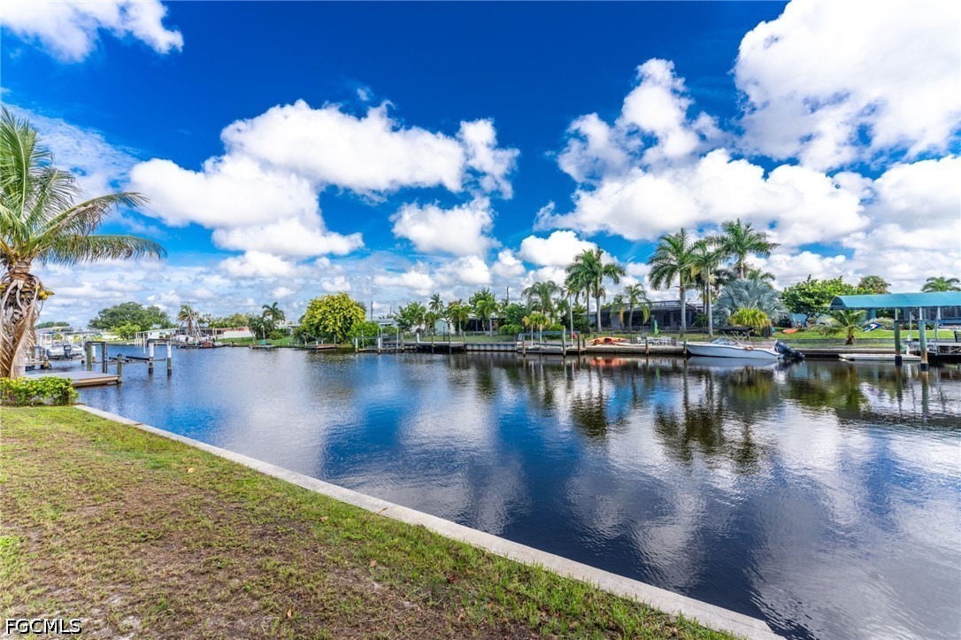 2 Bed Waterfront Home for Sale in Port Charlotte, photo 19