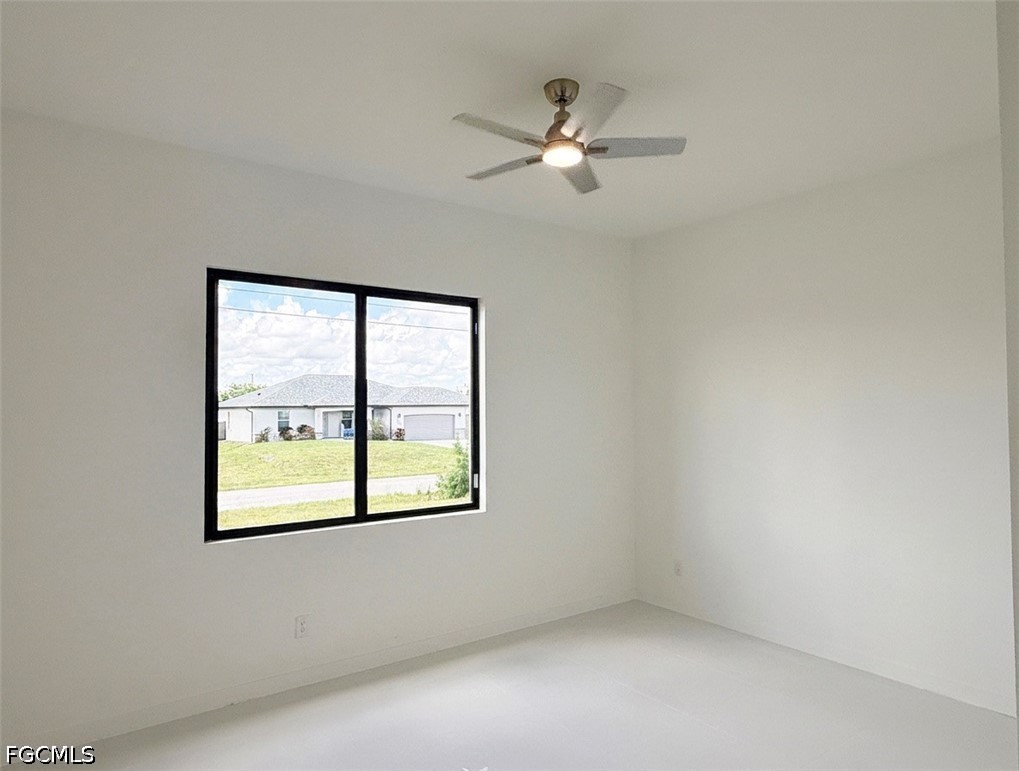 4 Bed SingleFamilyResidence for Sale in Cape Coral, photo 19
